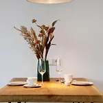 Seeblick25 - - Balkony - Wifi - Great View - New & Modern Apartment