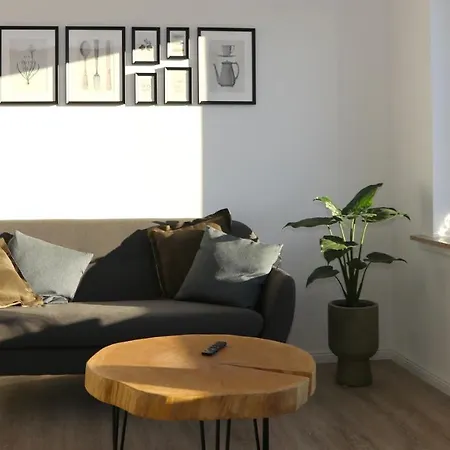 Lejlighed Seeblick25 - - Balkony - Wifi - Great View - New & Modern *