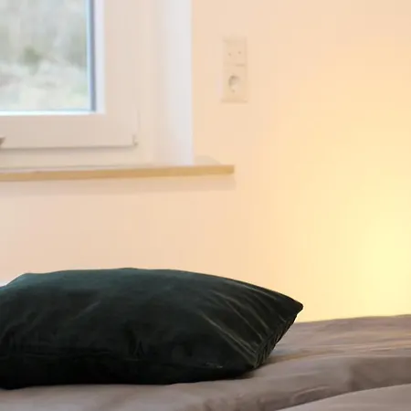 Апартаменти Seeblick25 - - Balkony - Wifi - Great View - New & Modern Вінтерберг