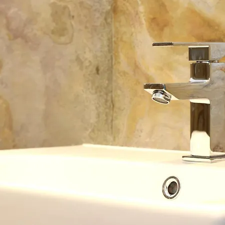 Seeblick25 - - Balkony - Wifi - Great View - New & Modern Lejlighed *