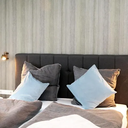 Апартаменти Seeblick25 - - Balkony - Wifi - Great View - New & Modern Вінтерберг