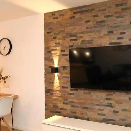 Seeblick25 - - Balkony - Wifi - Great View - New & Modern Appartement *