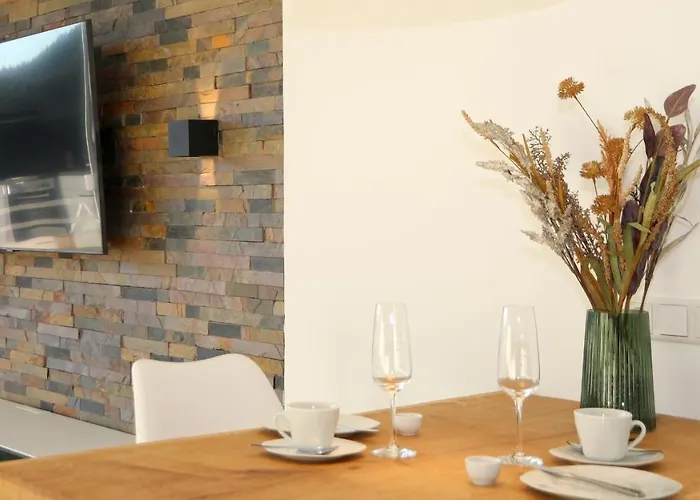 Seeblick25 - - Balkony - Wifi - Great View - New & Modern Apartment *