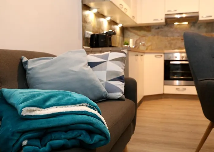 Apartment Seeblick25 - - Balkony - Wifi - Great View - New & Modern *